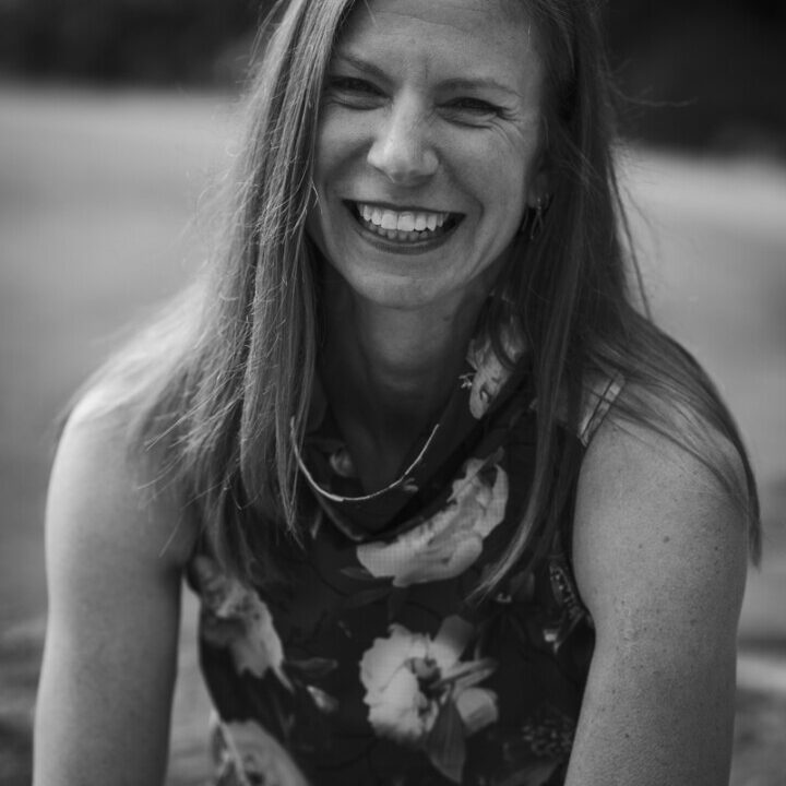 Final headshot - Beth Carter